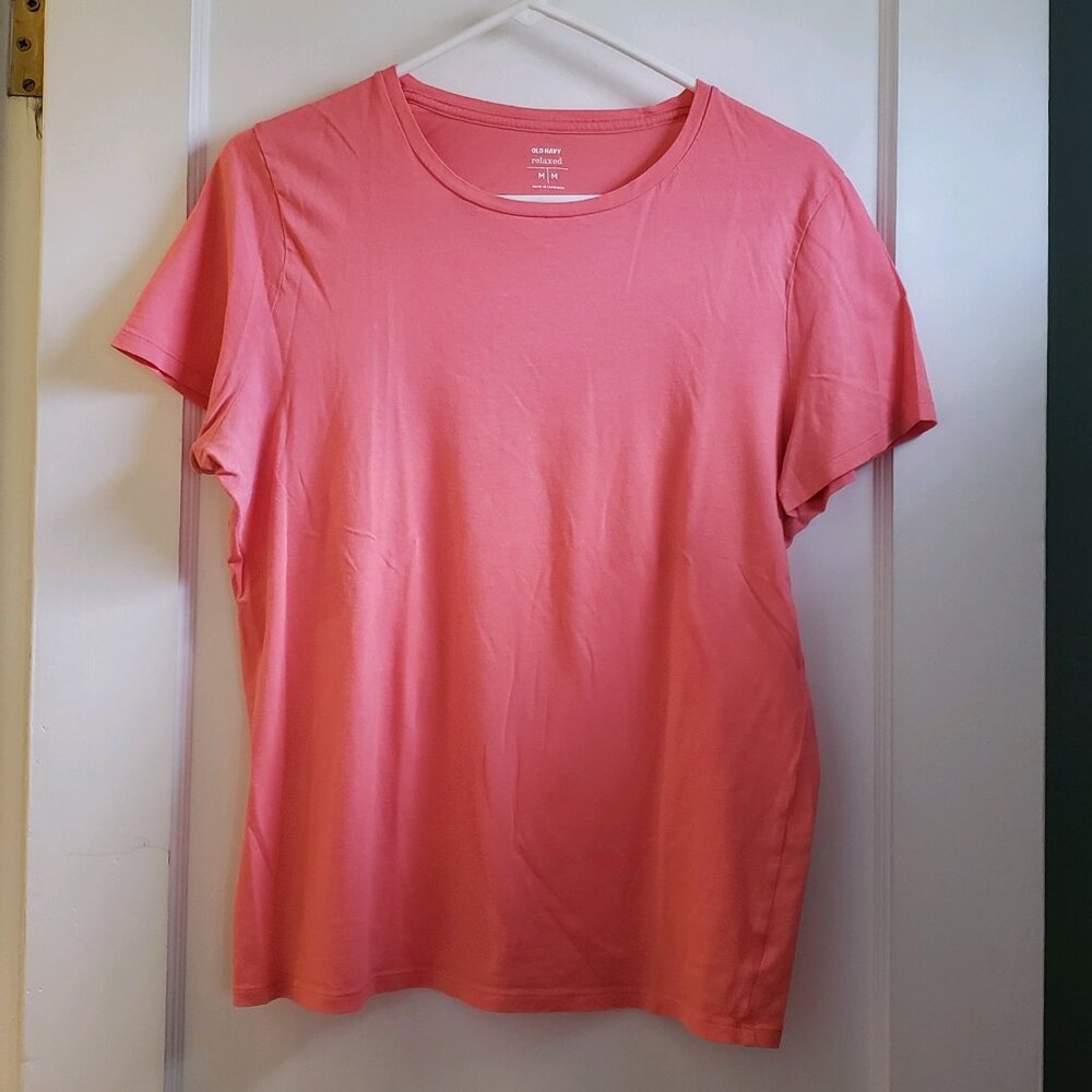 EUC women's Old Navy tee-shirt